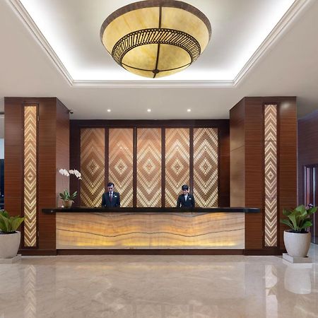 Santika Premiere Bintaro Hotel Серпонг Екстериор снимка