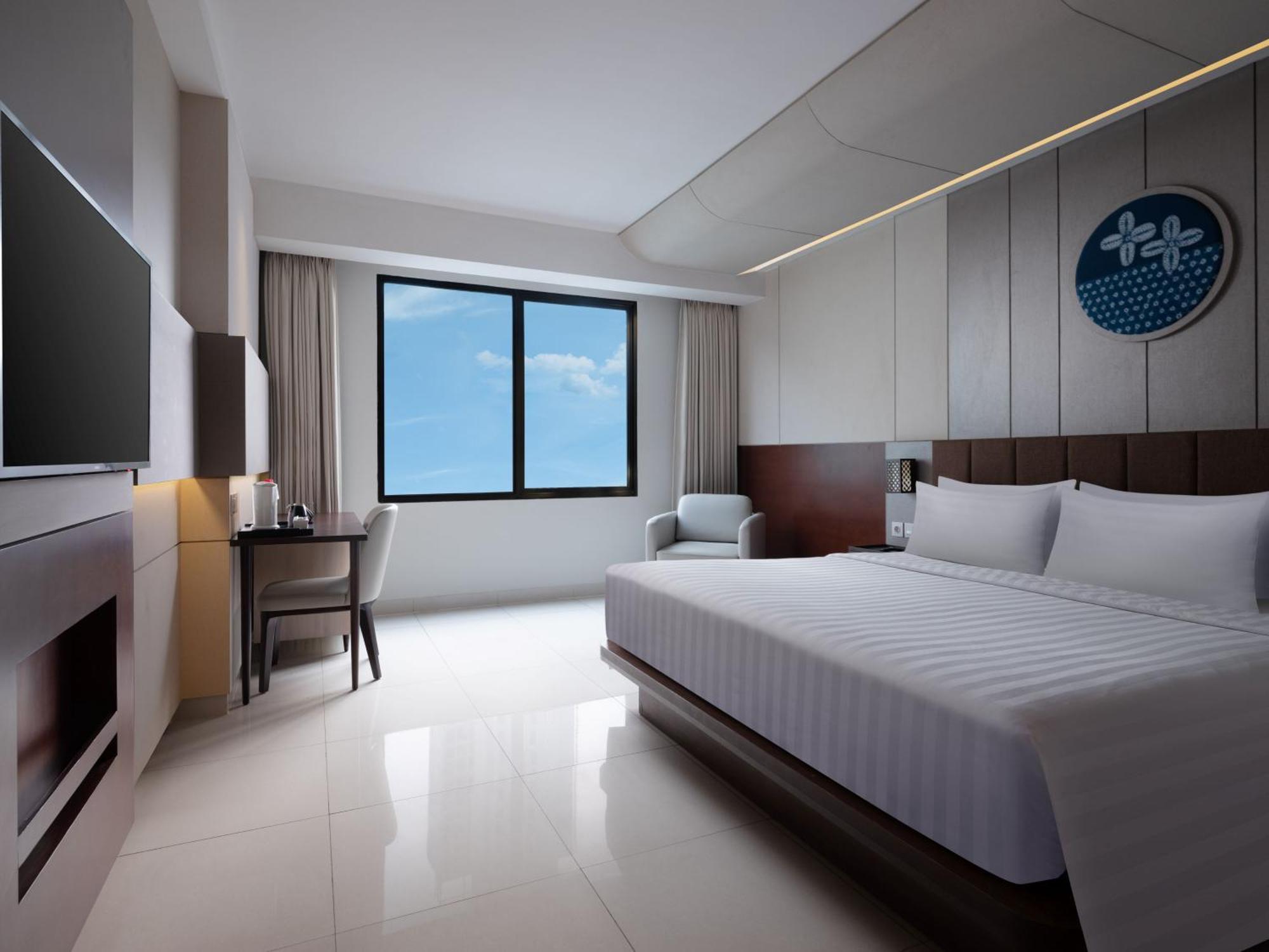 Santika Premiere Bintaro Hotel Серпонг Екстериор снимка